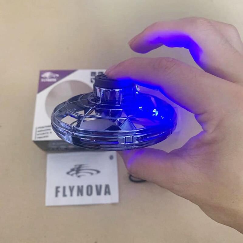 Flynova Mini UFO Spinner.